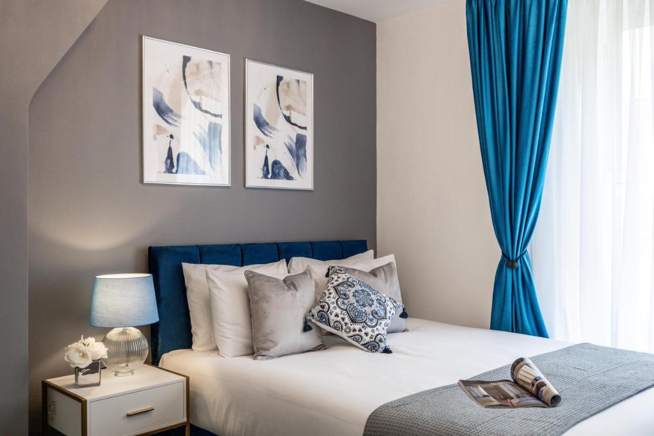 Cosy 4-Bedroom Apartment Next To Borough ลอนดอน ภายนอก รูปภาพ